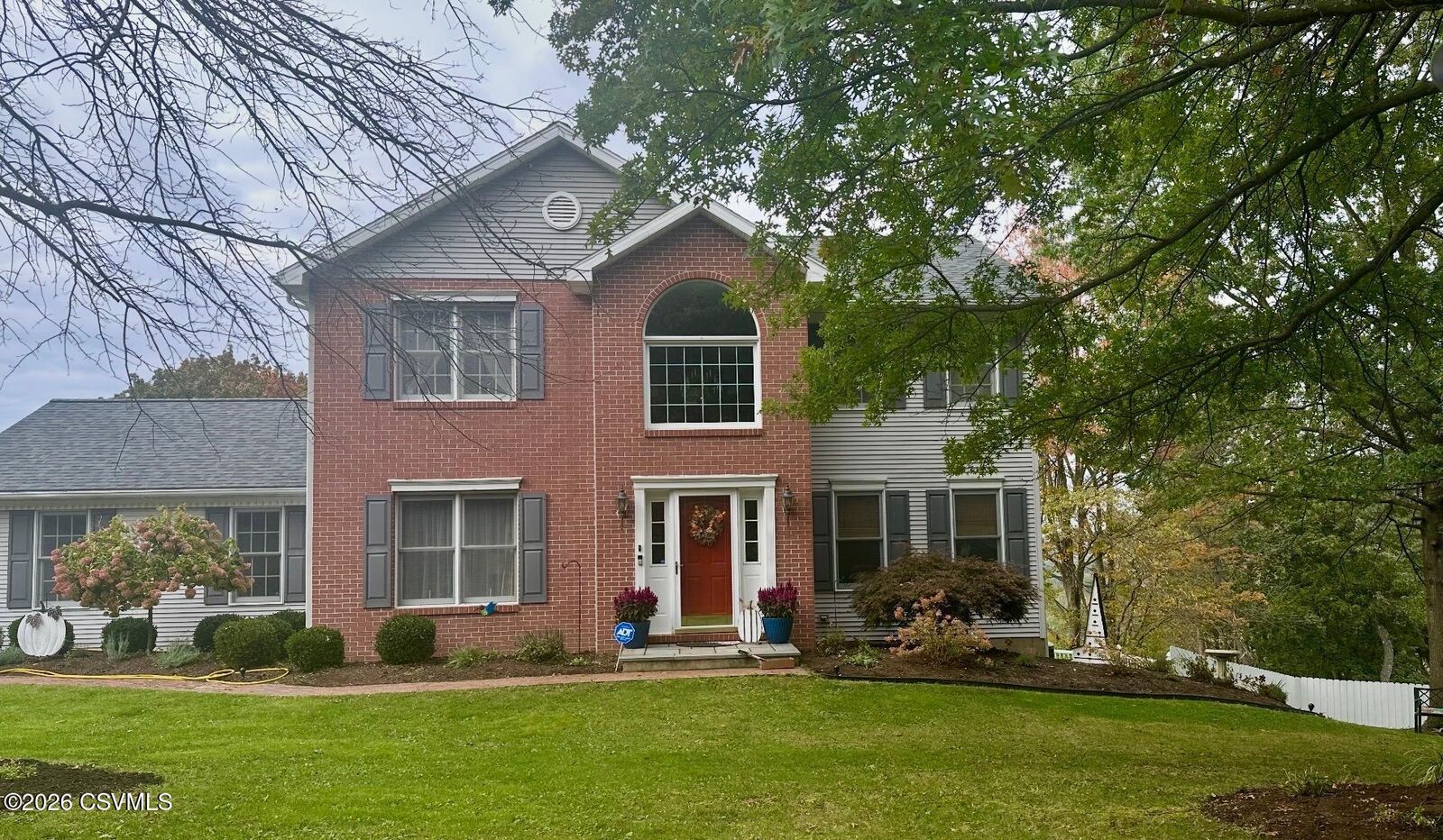 Property Photo:  74 Crestview Drive  PA 17889 