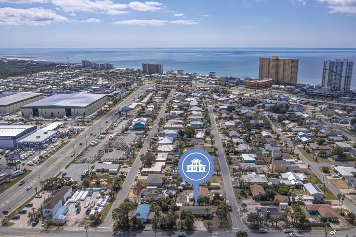 Property Photo: 5213 Trelawney Avenue FL 32408