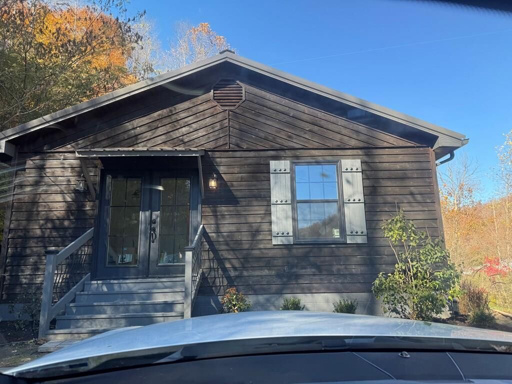 Property Photo:  471 Rt. 1750  KY 41653 