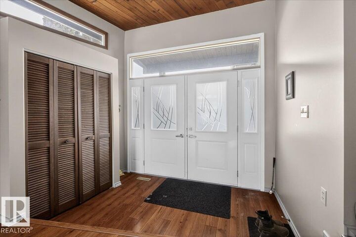 Property Photo: 14132 70 Street NW AB T5C 0L4