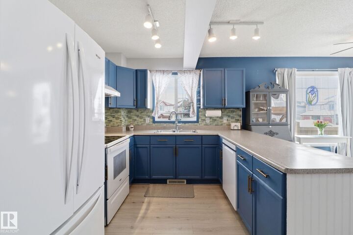 Photo de la propriété:  700 Bothwell Drive 120  AB T8H 2W3 