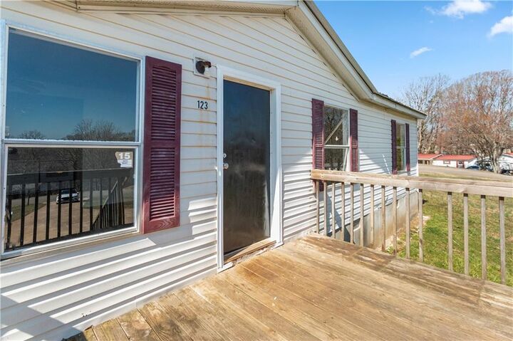 Property Photo:  123 Center Grove Drive  GA 30528 