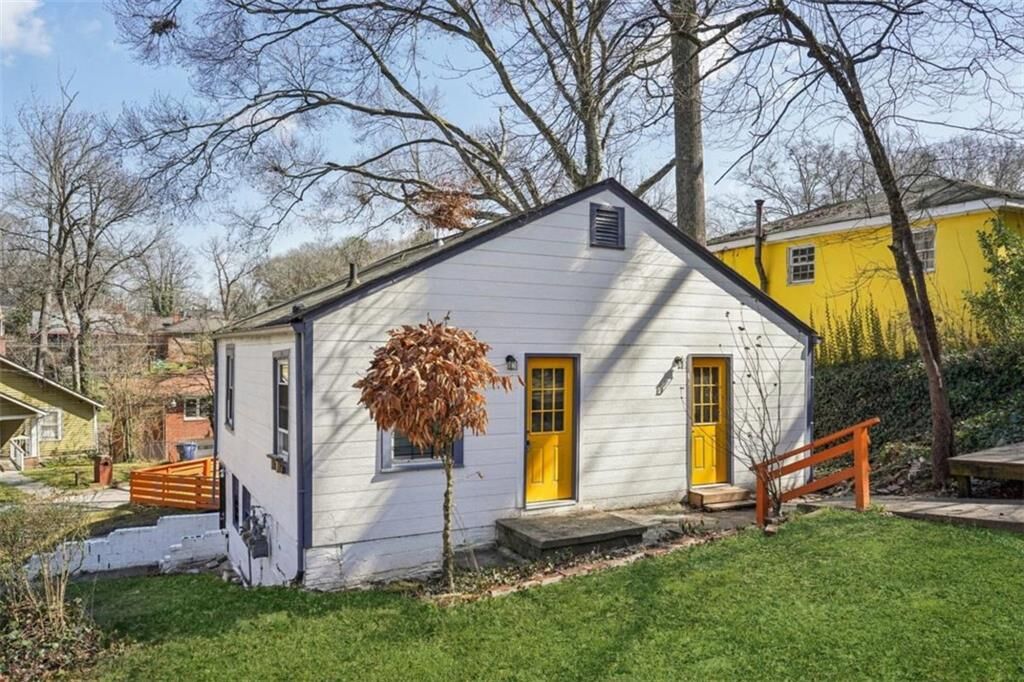 Property Photo:  10 Rockmart Drive  GA 30314 