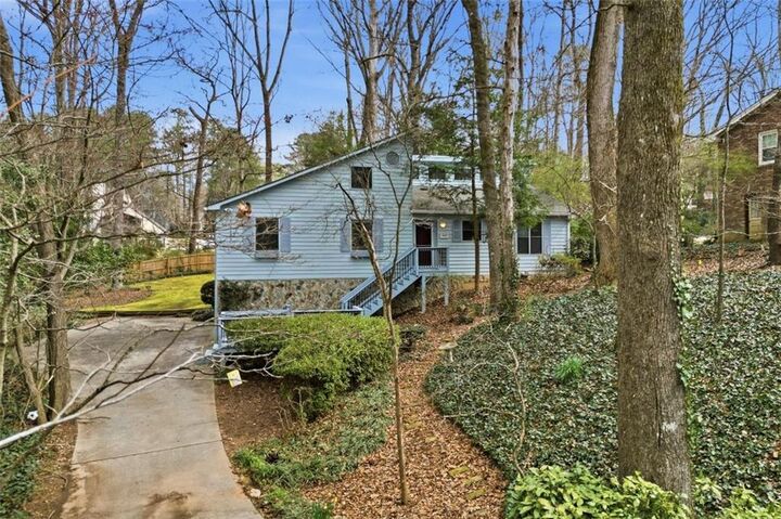 Property Photo:  2490 Stoney Brook Lane NE  GA 30062 