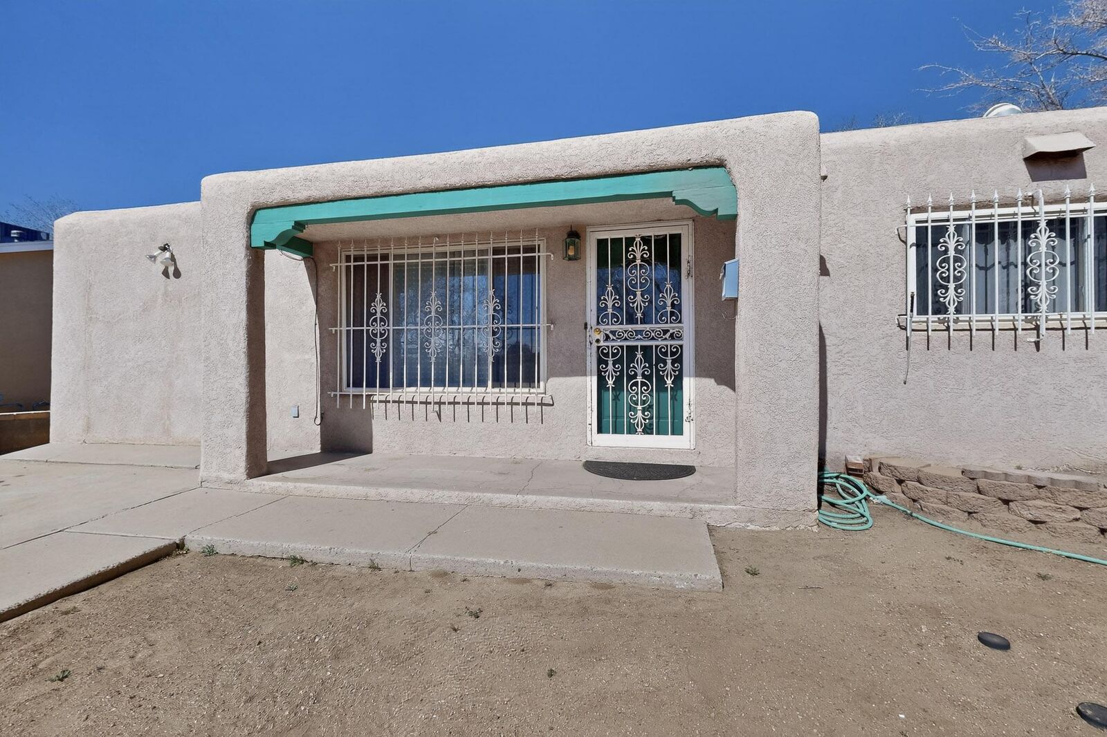 Property Photo:  10225 Propps Street NE  NM 87112 