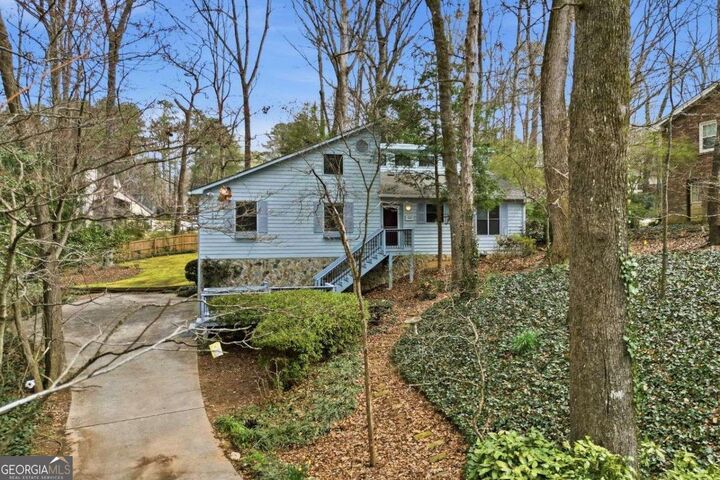 Property Photo: 2490 Stoney Brook Lane NE GA 30062