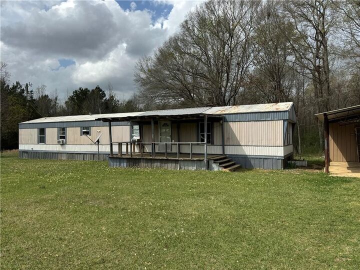 Property Photo:  200 Moffett Lane  LA 71065 