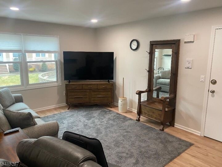 Property Photo:  105 Newark Pompton Tpke A15  NJ 07440 