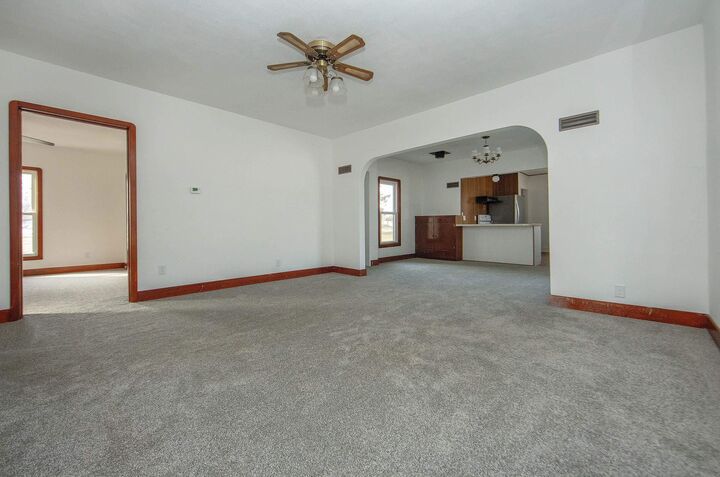 Property Photo:  104 W South Street  IA 50636 