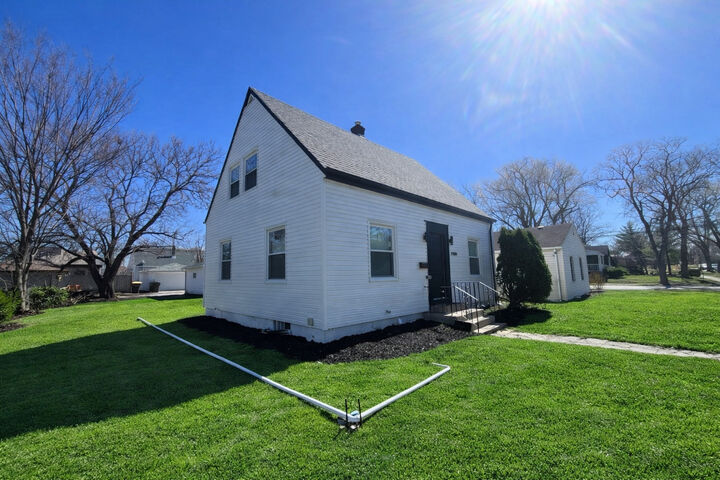 Property Photo: 17855 Walter Street IL 60438