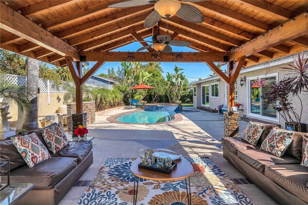 Property Photo: 23403 Windom Street CA 91304