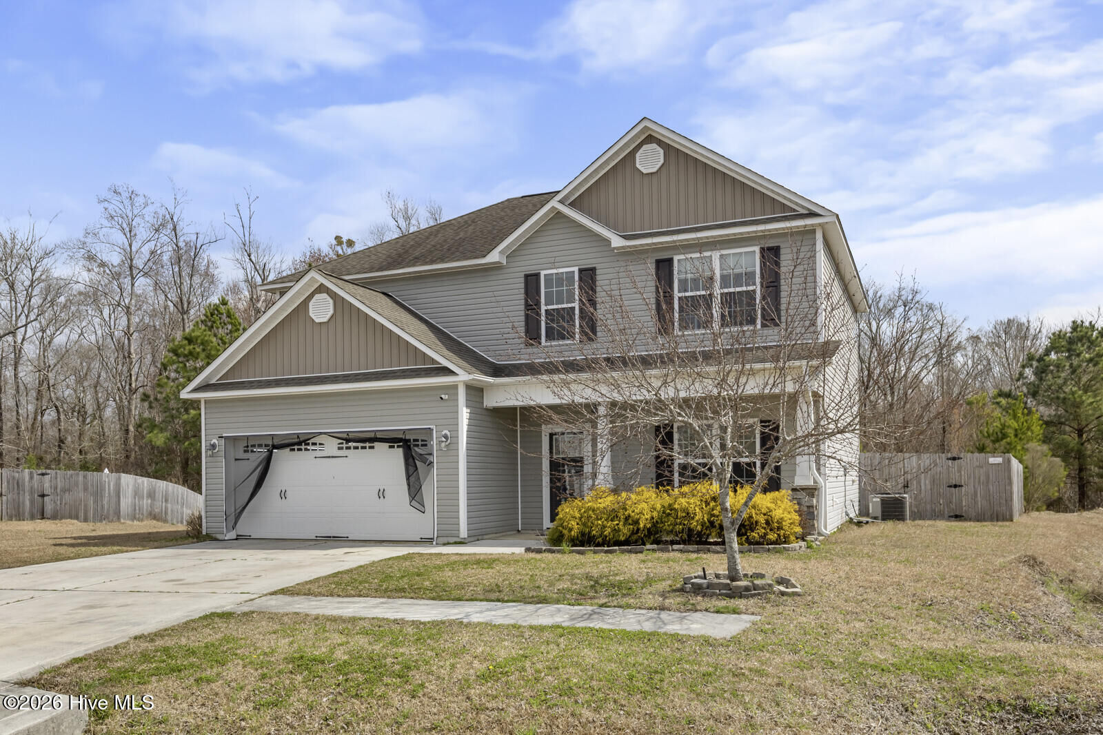 Property Photo: 412 Pewter Court NC 28546