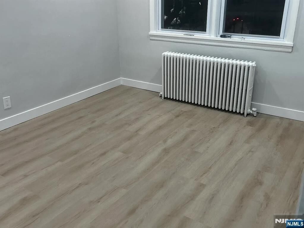 Property Photo:  269 Desoto Place  NJ 07022 