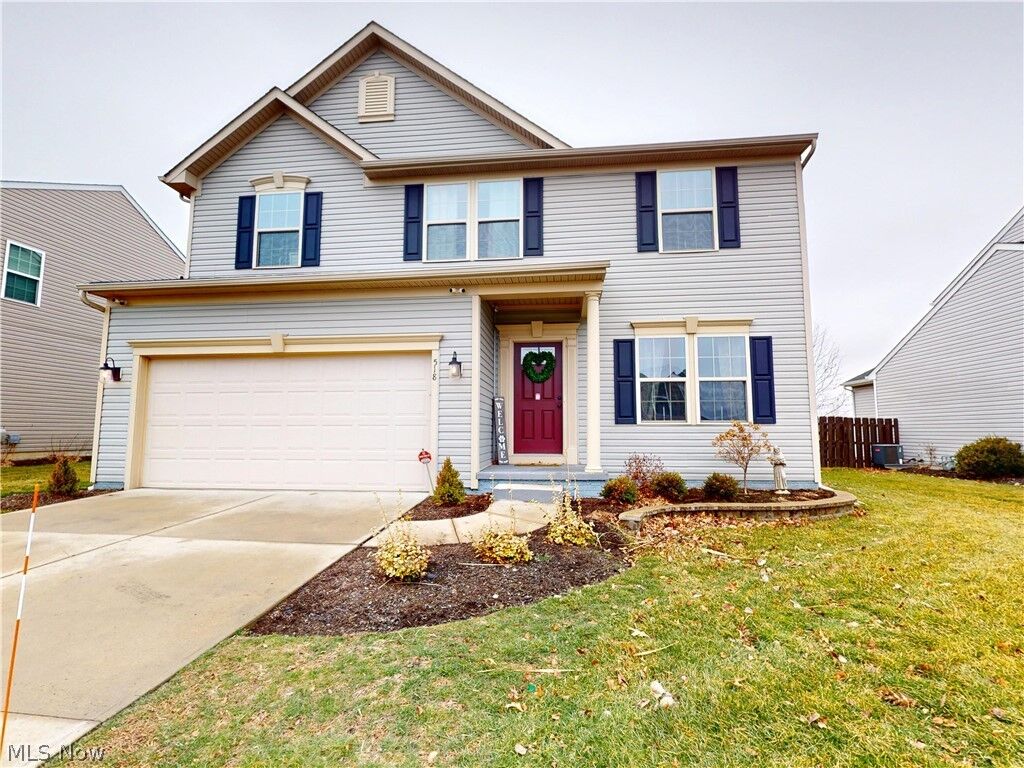 Property Photo:  518 N Ashwood Lane  OH 44077 