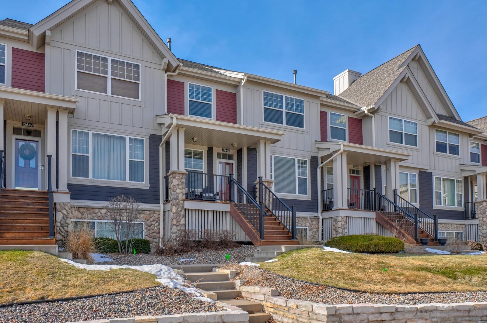 Property Photo:  15647 Eaglewood Lane 1502  MN 55124 