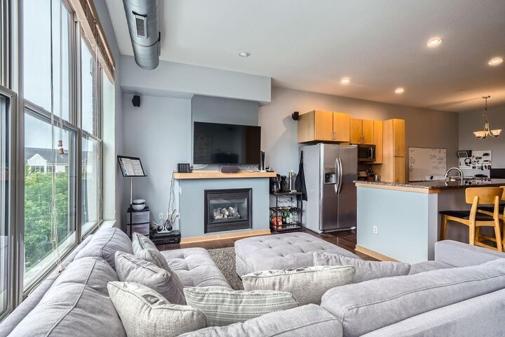 Property Photo:  3640 Wooddale Avenue S 319  MN 55416 