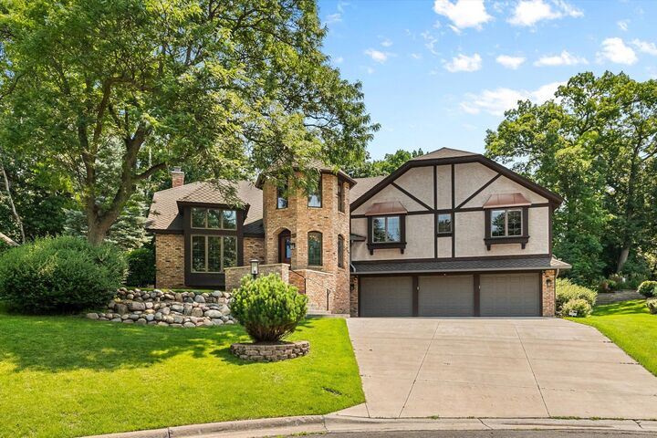 Property Photo: 6175 Heather Place NE MN 55432
