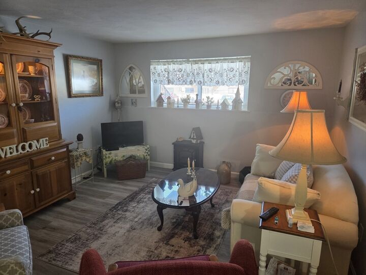 Property Photo:  176 Maple Avenue 2-1  MA 01543 