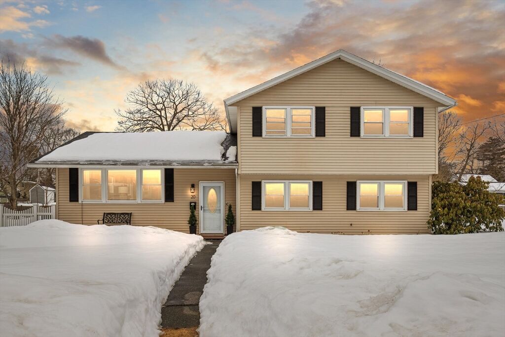 Property Photo:  20 Walker Rd  MA 01915 