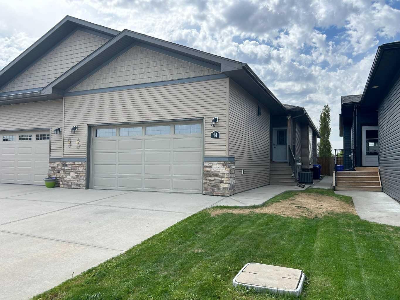 Property Photo: 14 Violet Close AB T4H 0E4