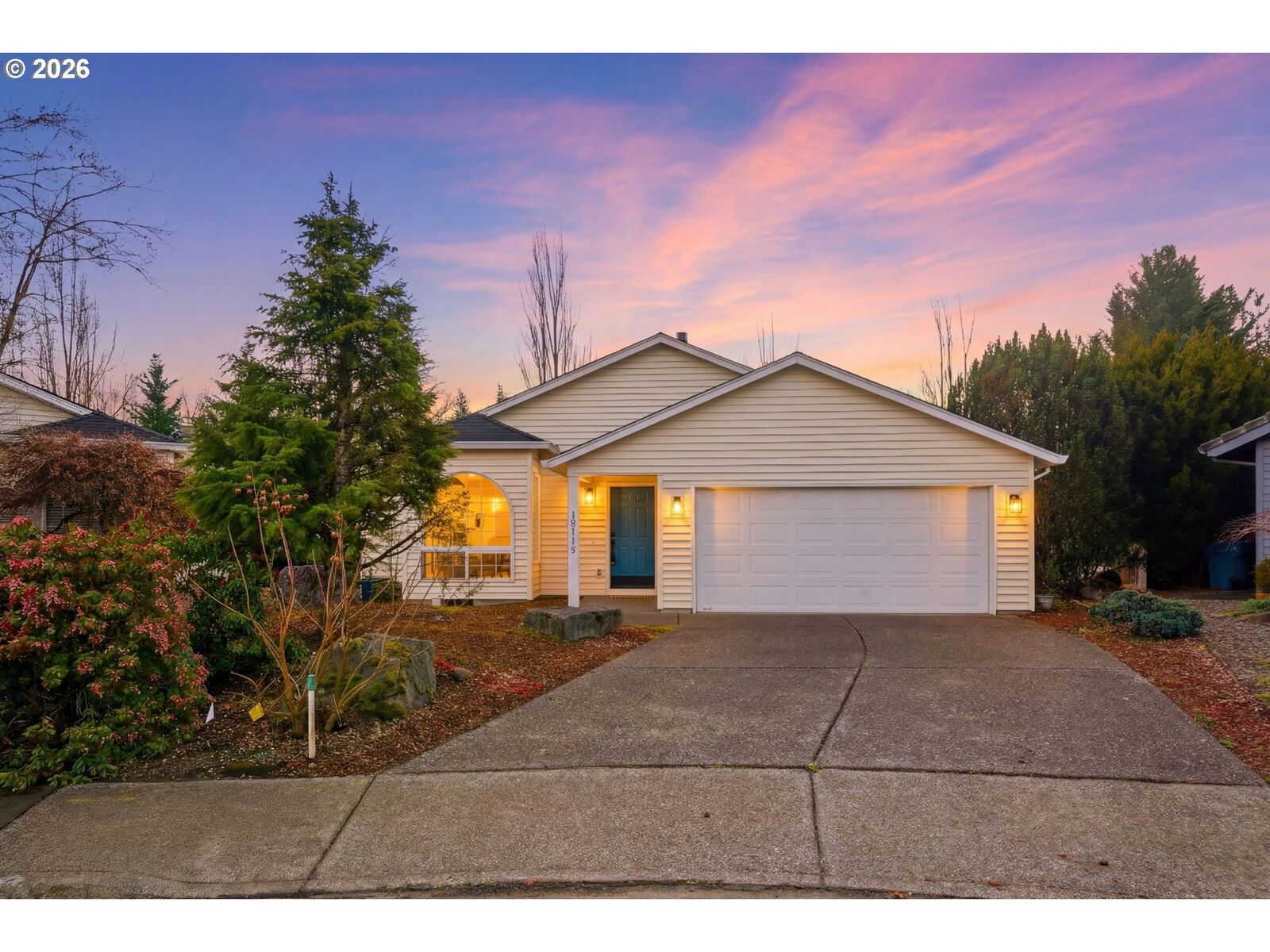 Property Photo: 15119 SE 35th St WA 98683