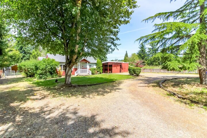 Property Photo:  14523  Pioneer Way E  WA 98372 