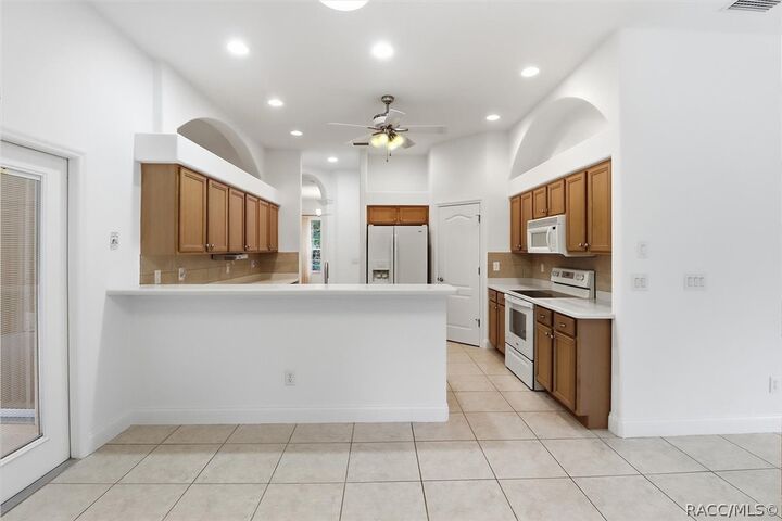 Property Photo:  497 N Kinglet Avenue  FL 34442 