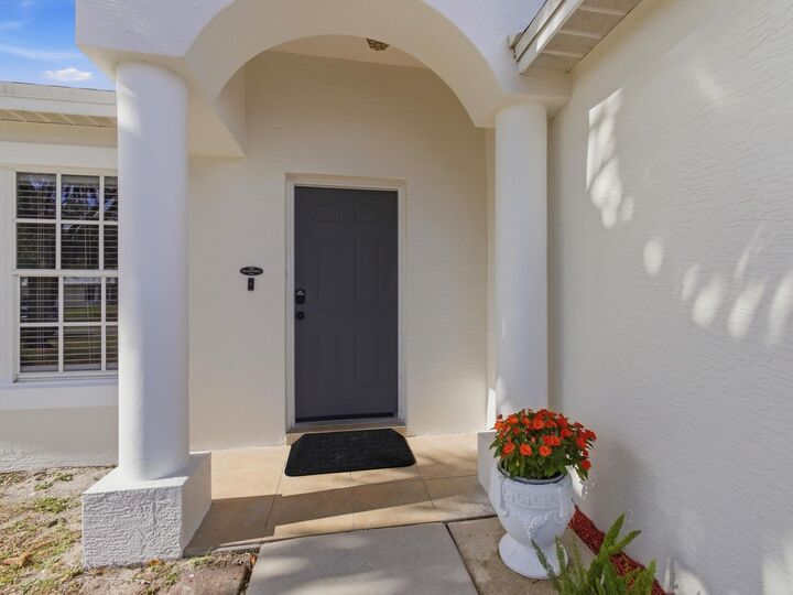 Property Photo:  731 SW Bond Road  FL 34953 