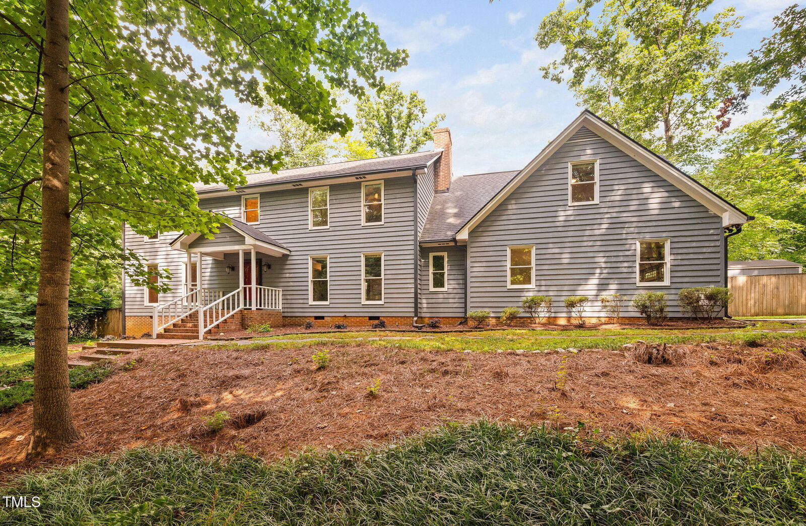 Property Photo: 101 Springbrook Place NC 27518