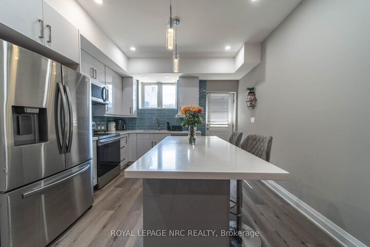 Property Photo:  37A Ormonde Avenue  ON L2M 5P1 