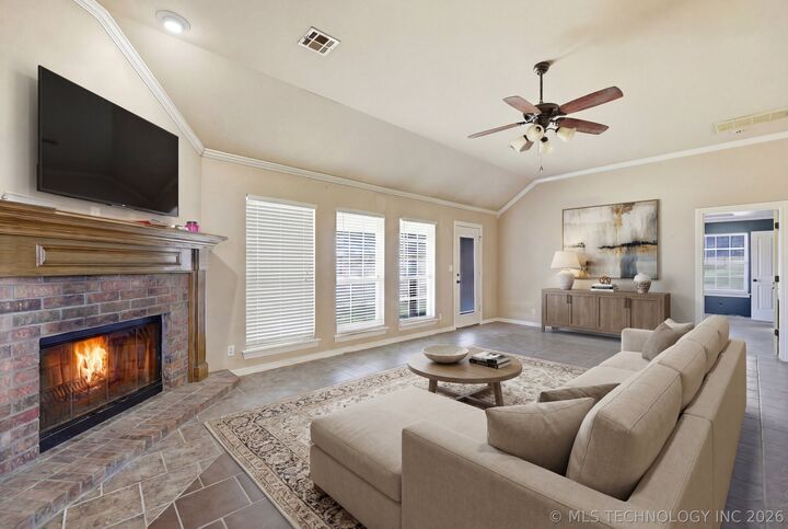 Property Photo:  3025 Grimes Road  OK 74421 