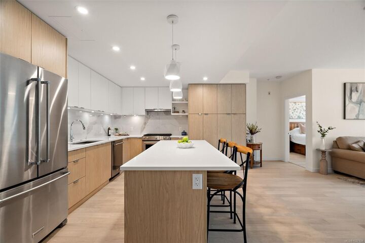 Property Photo: 5120 Cordova Bay Rd #309 BC V8Y 2K5