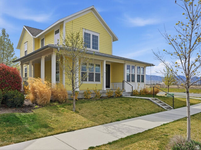 Property Photo:  10328 S Yellow Knife Way  UT 84009 