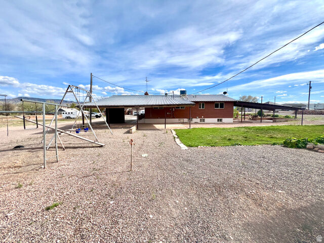 Property Photo: 36 W 1420 N UT 84657