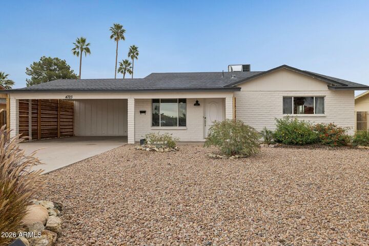 Property Photo:  4723 S Country Club Way  AZ 85282 