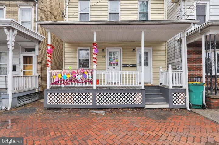 Property Photo:  125 Pike Street  PA 17965 