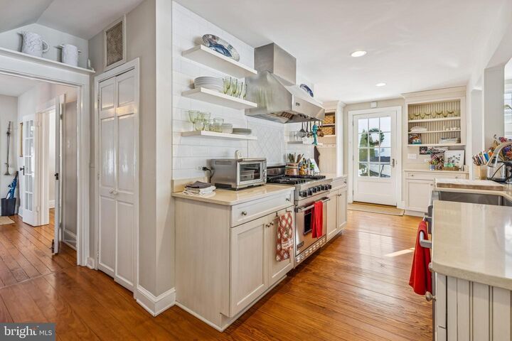 Property Photo: 104 Myrtle MD 21654