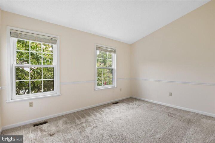 Property Photo:  6511 Old Carriage Lane  VA 22315 