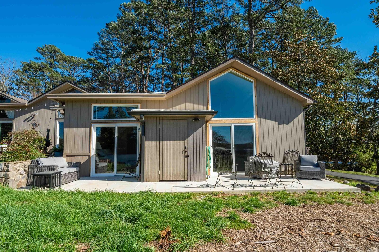 Property Photo:  220 Sunset Bay Road  AR 71913 