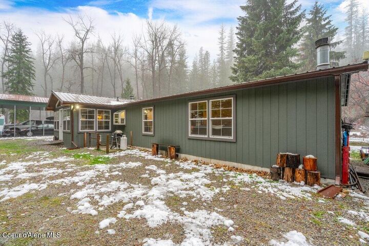 Property Photo:  1231 French Gulch Rd  ID 83839 