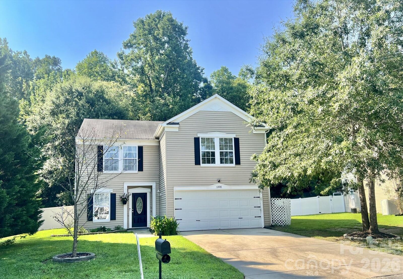 Property Photo: 4208 Shasta Circle SC 29710