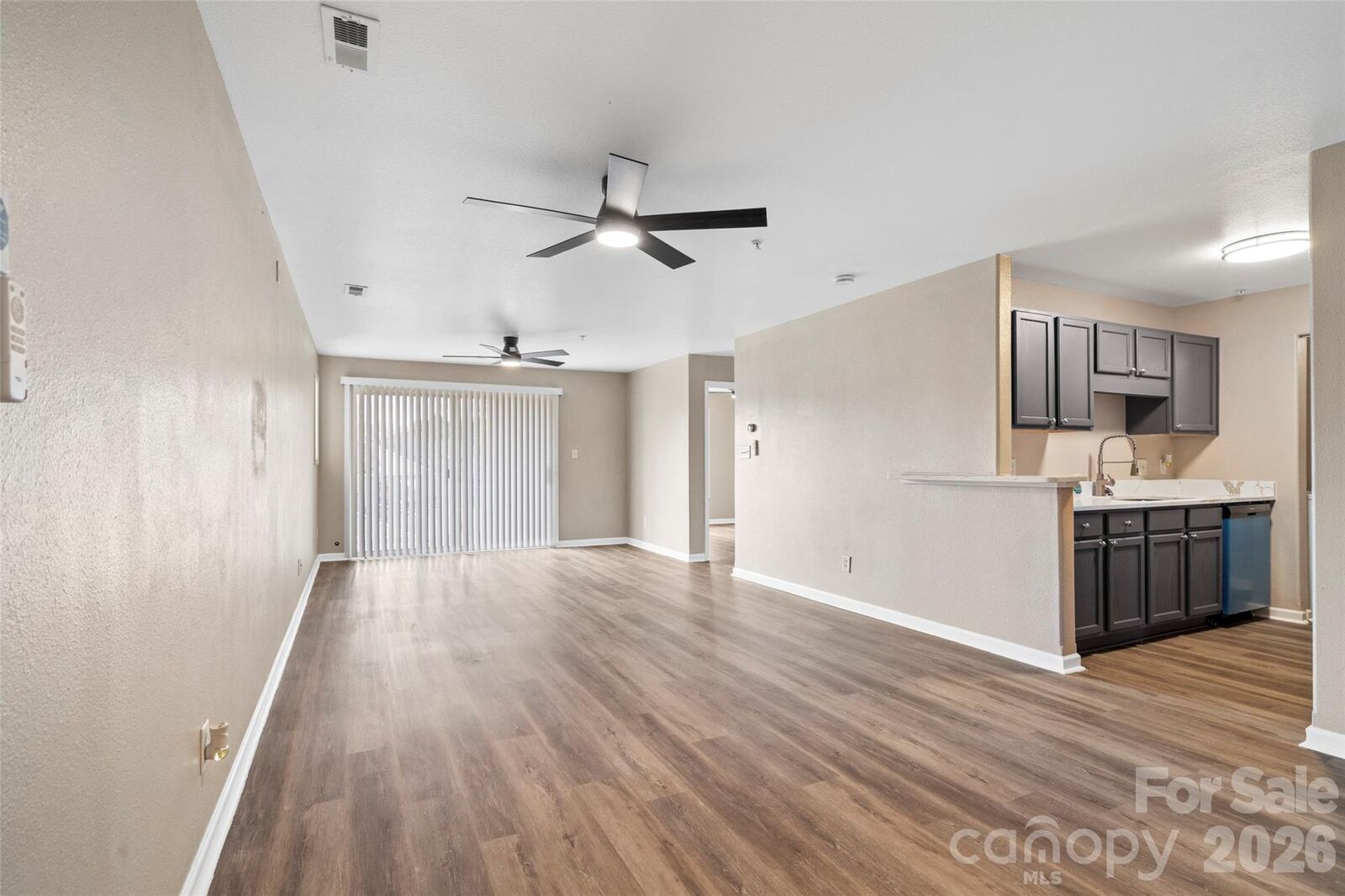 Property Photo: 1134 Plaza Walk Drive NC 28215