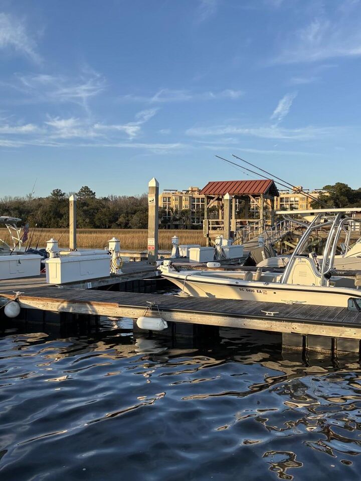 Property Photo:  4255 Faber Place Drive # 4303  SC 29405 