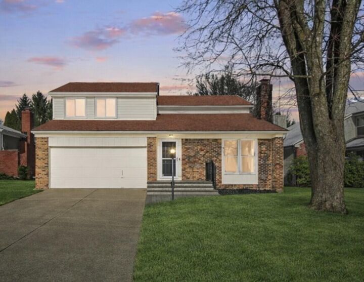 Property Photo:  1986 Sutter Parkway  OH 43016 