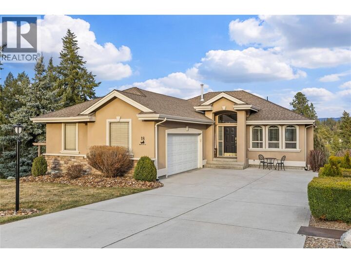 2155 Horizon Drive 18 — photo 1