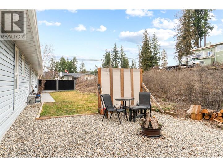 Property Photo: 2373 Forest Drive BC V0E 1H2