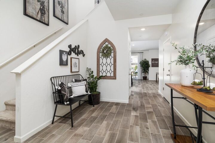 Property Photo:  6786 E Oslin Avenue  CA 93727 