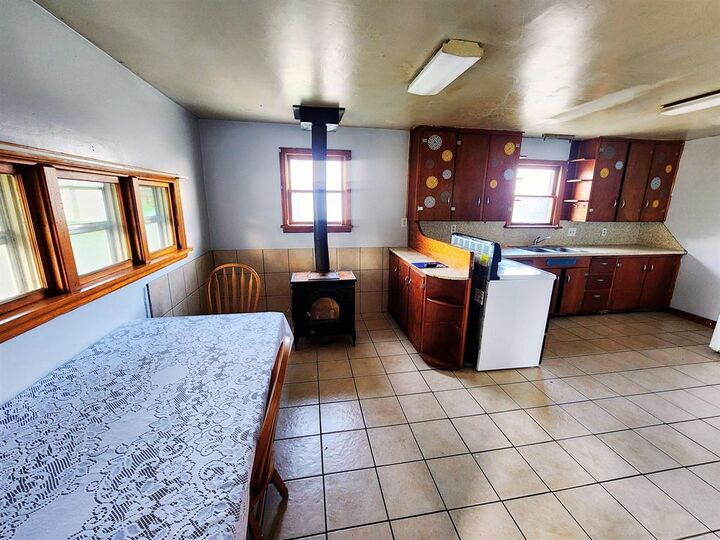 Property Photo: 606 Chestnut KS 67844