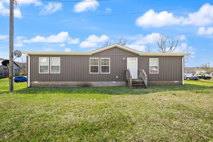 Property Photo:  1115 Kentucky 167  KY 42633 
