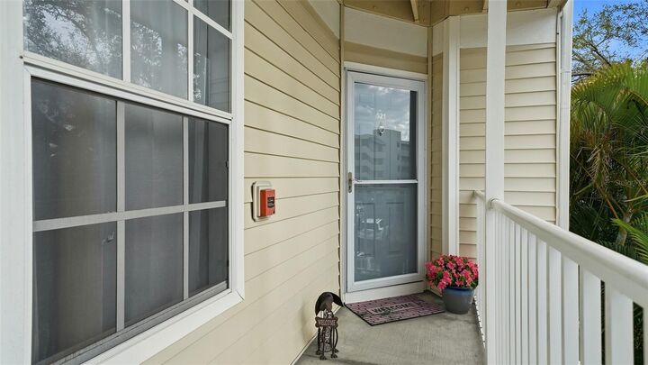 Property Photo:  850 S Tamiami Trail 521  FL 34236 